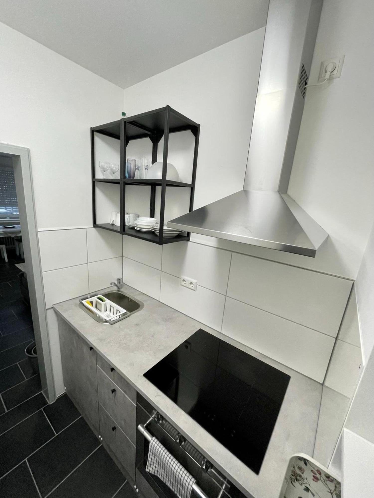 Appartement Naehe Hauptbahnhof & Ece-Center, Smart Tv à Karlsruhe Extérieur photo